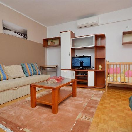 וודיצה Apartment And Room Ivica מראה חיצוני תמונה