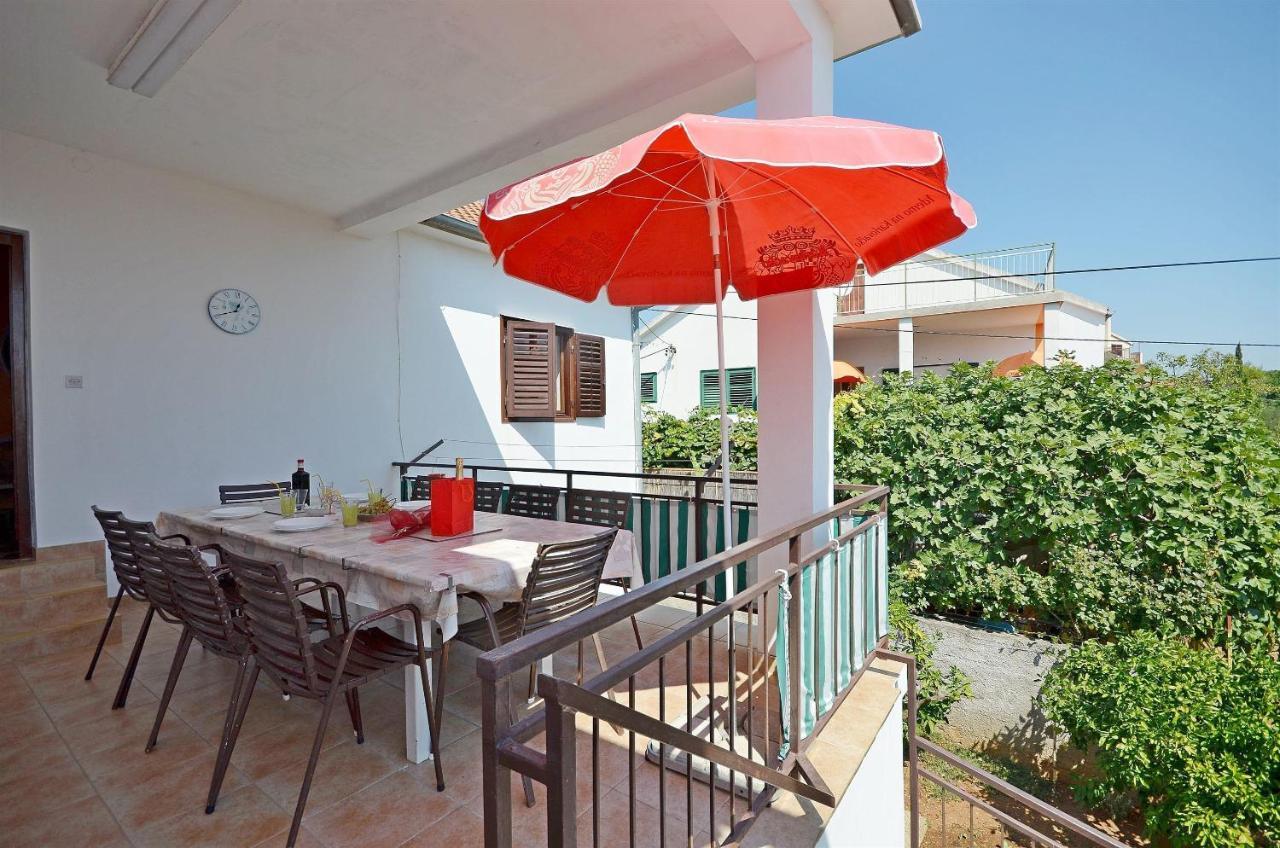 וודיצה Apartment And Room Ivica מראה חיצוני תמונה